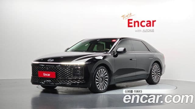 Hyundai Grandeur (GN7) Calligraphy, 2023 1