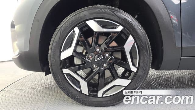 Kia The / новый New Seltos Signature, 2024 все фото