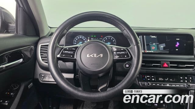 Kia The / новый New Seltos Signature, 2024 15