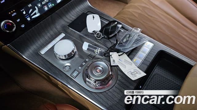 Genesis G80 (RG3) бензин 2.5 турбо AWD, 2025 9