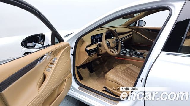 Genesis G80 (RG3) бензин 2.5 турбо AWD, 2025 11