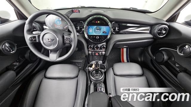 Mini Cooper 3세대, 2023 7