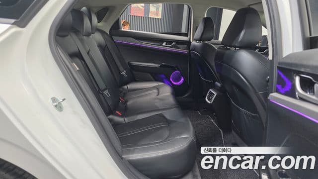 Kia K5 3세대 Prestige, 2021 12