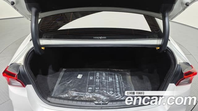 Kia K5 3세대 Prestige, 2021 20