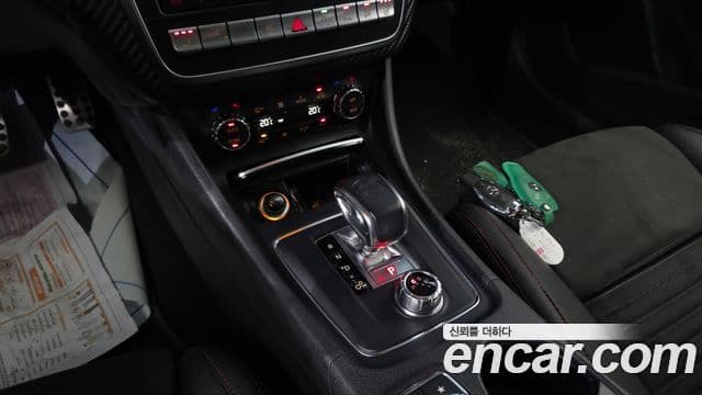 Mercedes-Benz A-класс W176 A45 AMG 4MATIC, 2018 9