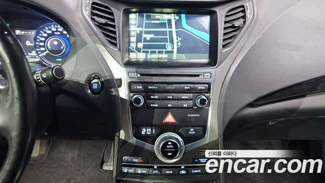 Hyundai Grandeur HG гибрид Premium, 2016 14