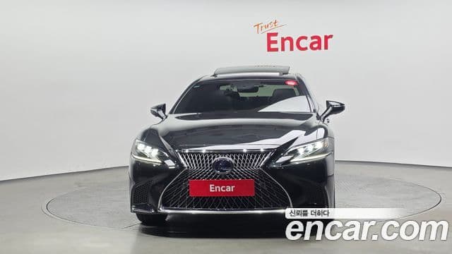 Lexus LS500h 5세대 3.5 Platinum AWD, 2018 3