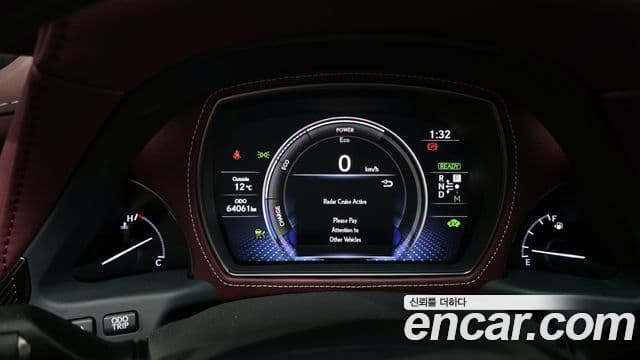 Lexus LS500h 5세대 3.5 Platinum AWD, 2018 8