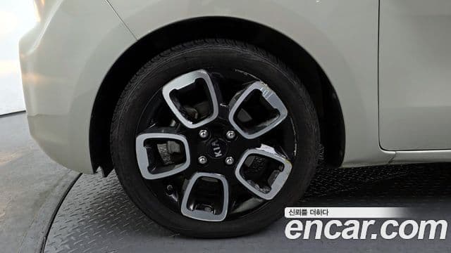 Kia The / новый New Ray Prestige, 2020 все фото