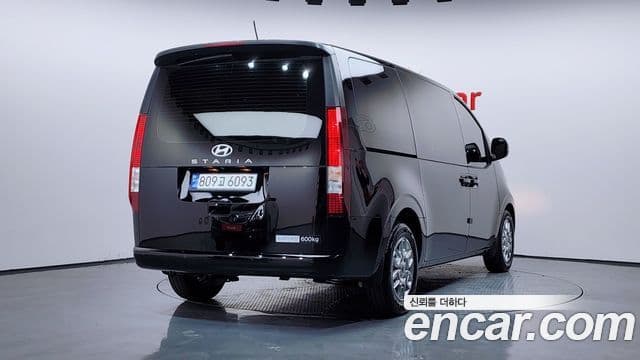 Hyundai Staria Modern, 2025 2