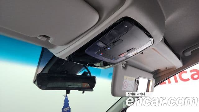 Hyundai Staria Modern, 2025 19