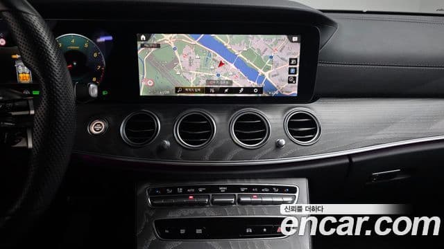 Mercedes-Benz E-класс W213 AMG Line, 2021 14