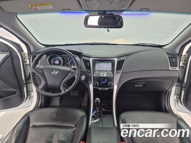 Hyundai YF Sonata LPI top, 2011 6