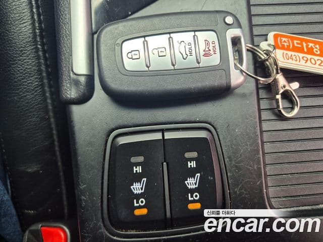 Hyundai YF Sonata LPI top, 2011 17