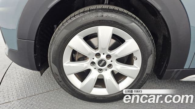 Mini Cooper Countryman 2세대, 2021 все фото