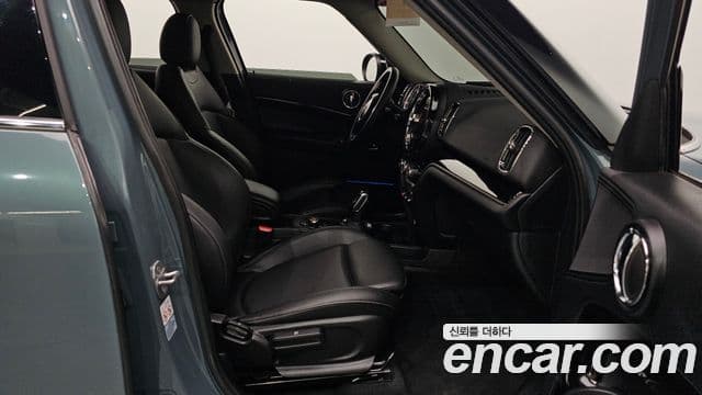 Mini Cooper Countryman 2세대, 2021 11