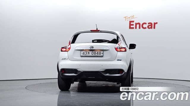 Nissan 쥬크 F15, 2015 4