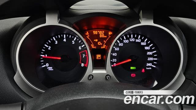 Nissan 쥬크 F15, 2015 8