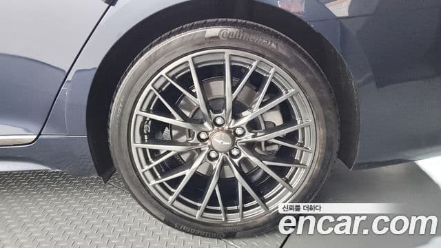 Genesis G80 Sport, 2020 все фото