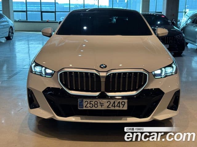 BMW 5시리즈 (G60) 530i xDrive M Sport, 2024 2
