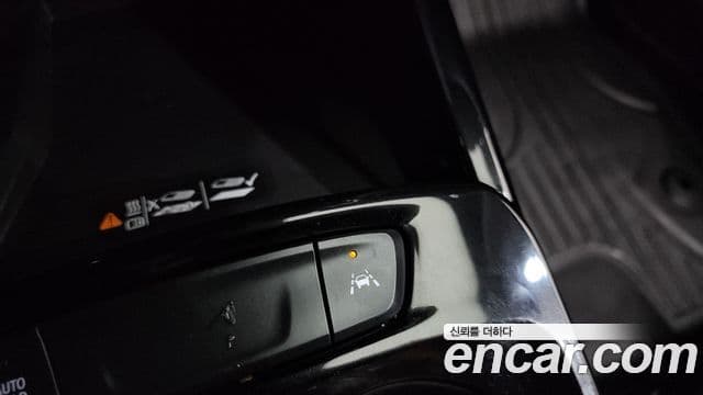 Chevrolet(GM대우) Trax кроссовер 1.2 ACTIV, 2025 17