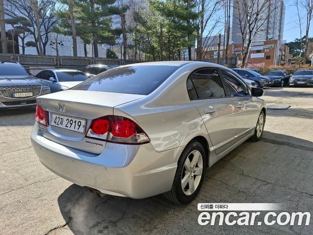 Honda Civic 8세대, 2009 3