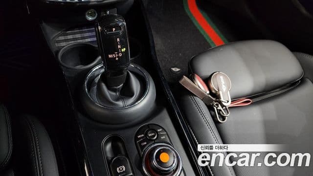 Mini Cooper 클럽맨 2세대, 2020 9