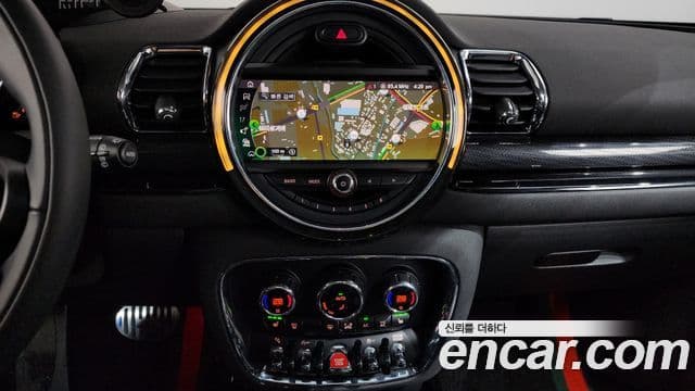 Mini Cooper 클럽맨 2세대, 2020 14