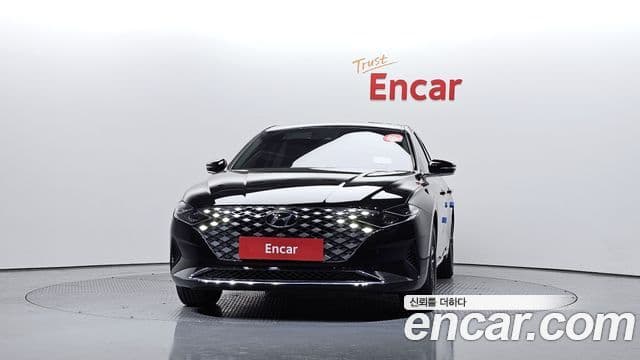 Hyundai The / новый New Grandeur IG люксовая версия VIP пакет, 2023 3