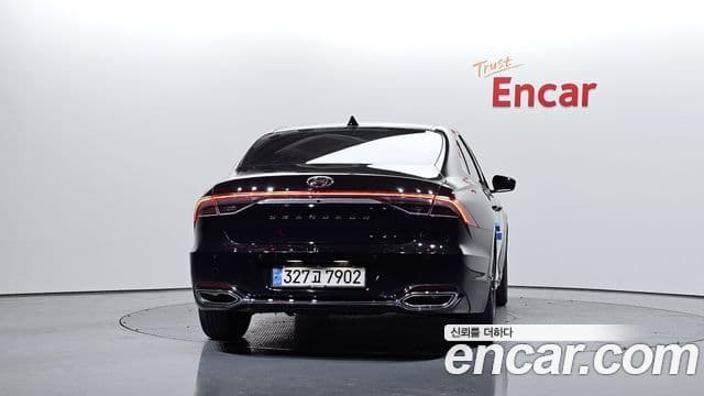Hyundai The / новый New Grandeur IG люксовая версия VIP пакет, 2023 4