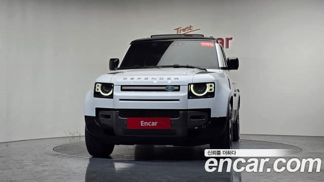 Land Rover Defender (L663) 130 D300 X-Dynamic HSE, 2024 3