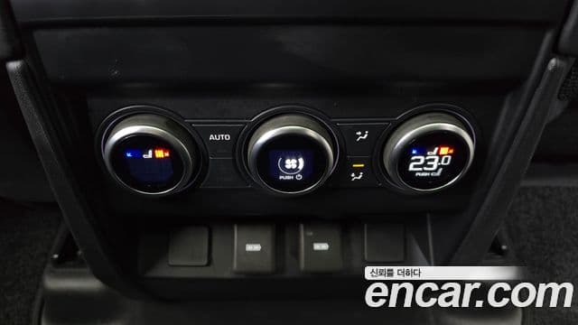 Land Rover Defender (L663) 130 D300 X-Dynamic HSE, 2024 18