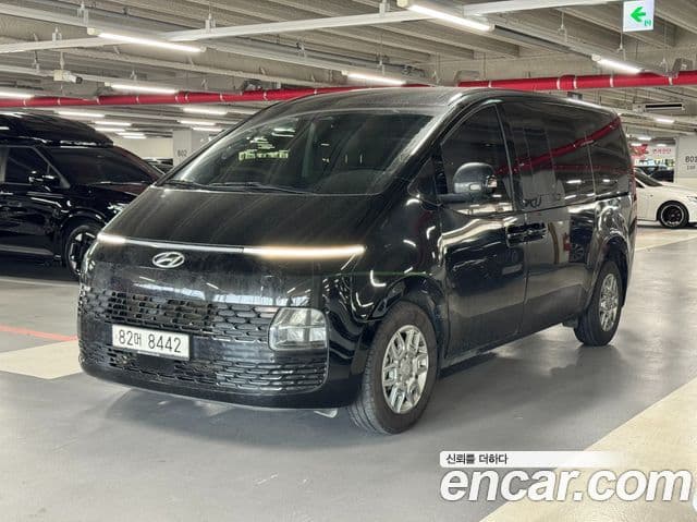 Hyundai Staria Modern, 2022 1