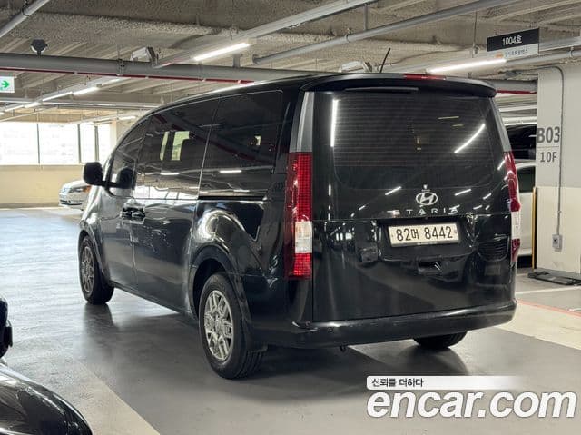Hyundai Staria Modern, 2022 6