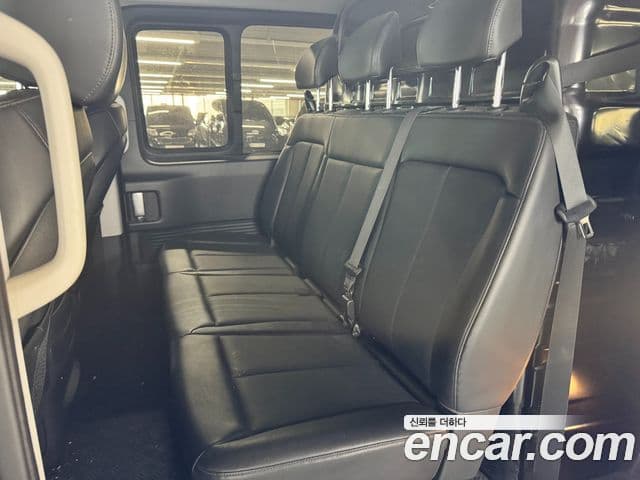 Hyundai Staria Modern, 2022 11