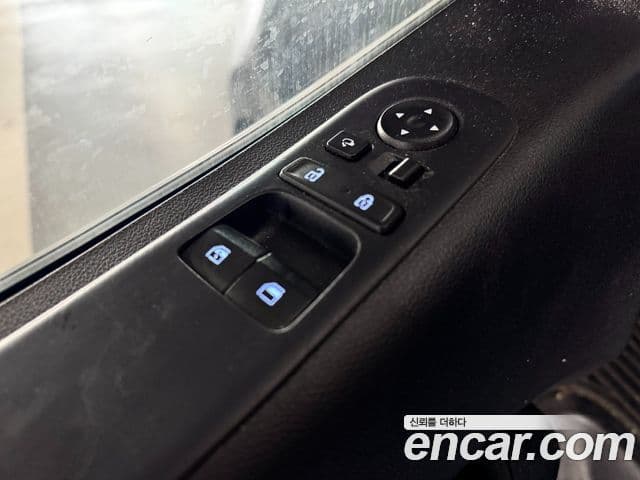 Hyundai Staria Modern, 2022 17