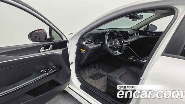 Kia K5 3세대 Prestige, 2020 10