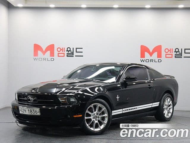Ford Mustang купе, 2011 1
