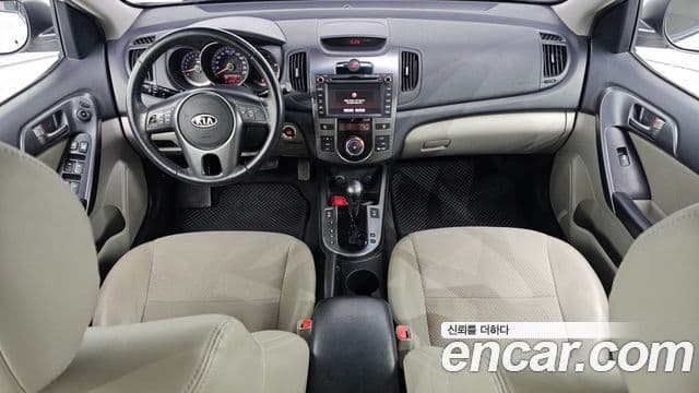 Kia Forte 1.6 CVVT W에디션, 2010 7