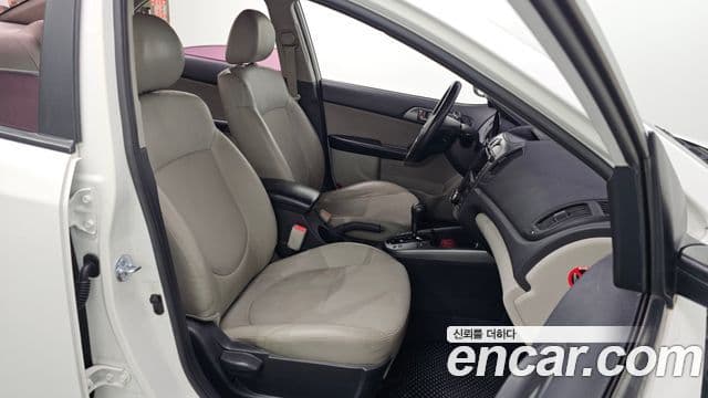 Kia Forte 1.6 CVVT W에디션, 2010 11