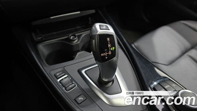 BMW 1시리즈 (F20) 118d Urban 5도어, 2013 9