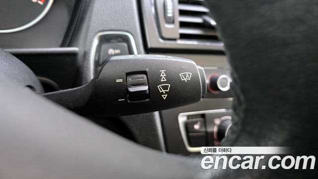 BMW 1시리즈 (F20) 118d Urban 5도어, 2013 17