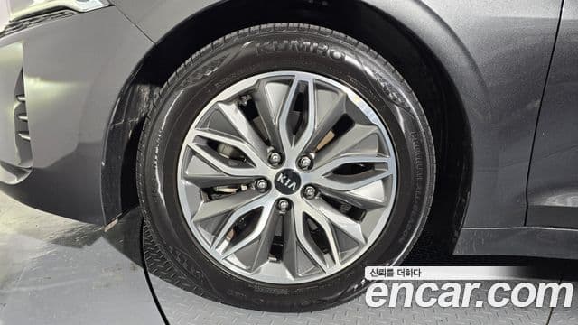 Kia K5 гибрид 3세대 Noblesse, 2020 все фото