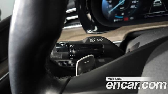 Kia K5 гибрид 3세대 Noblesse, 2020 18