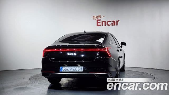 Kia K8 Signature, 2022 4