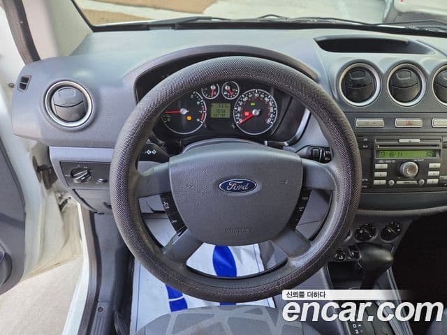 Ford 트랜짓 커넥트 1세대, 2011 8