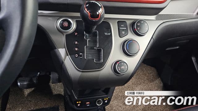 Kia The / новый New Ray Signature, 2022 9