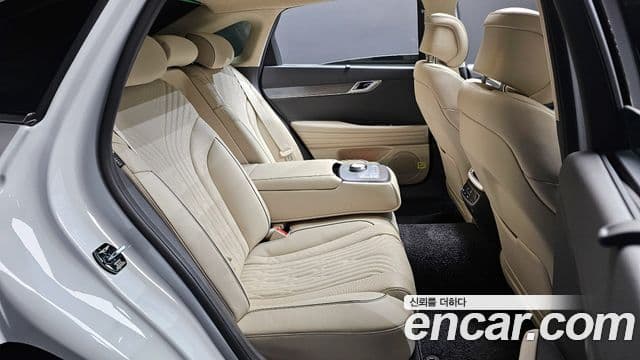 Genesis G80 (RG3) бензин 3.5 турбо AWD, 2024 12