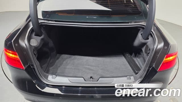 Jaguar XE Prestige, 2018 20