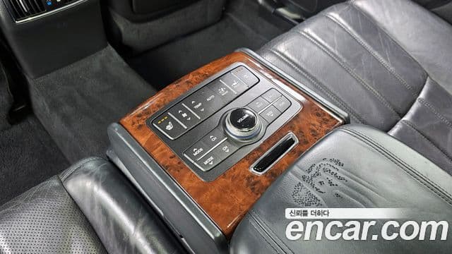 Hyundai Equus(новый кузов / новое поколение) Luxury, 2010 19